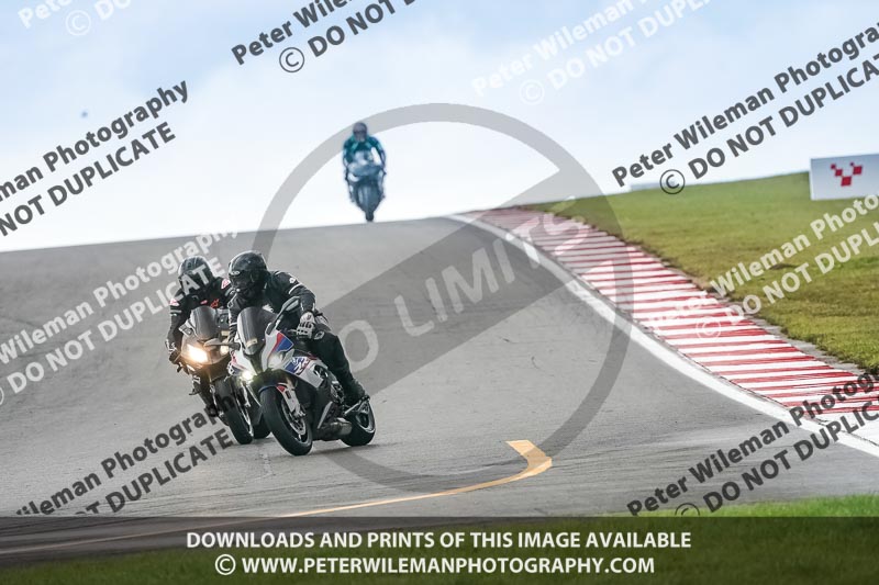 donington no limits trackday;donington park photographs;donington trackday photographs;no limits trackdays;peter wileman photography;trackday digital images;trackday photos